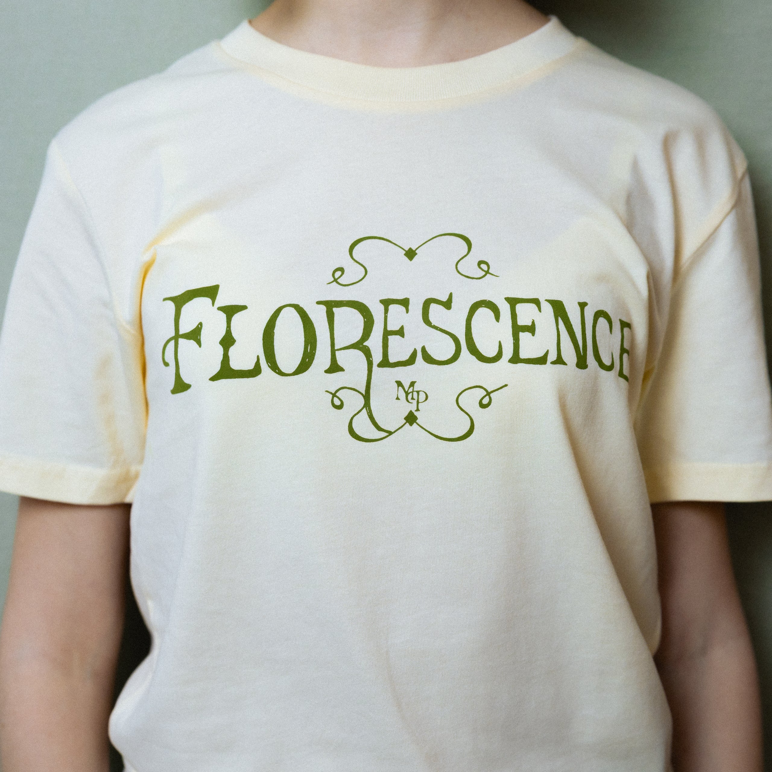 Maisie Peters Florescence 黄油黄纯棉T恤
